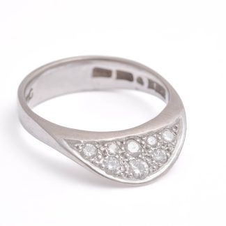 RING VITGULD M 8 BRILJANT-SLIPADE DIAMANTER TOT. 0,25CT, 17MM, TILLV. THERESIA HVORSLEV FÖR MARKSTRÖMS, UPPSALA 1983