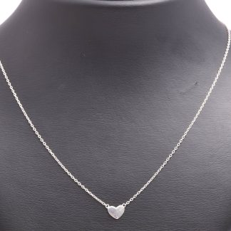HALSSMYCKE SILVER M HJÄRTA, 45CM (KAN ÄVEN LÅSAS VID 42CM)