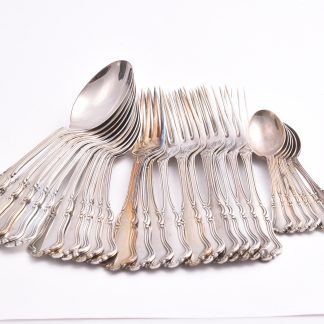 27 BESTICK SILVER (10 BORDSSKEDAR 181MM, 11 BORDSGAFFLAR 181MM, 6 KAFFESKEDAR 118MM VARAV EN ANLUPEN) TILLV. MGAB 1979