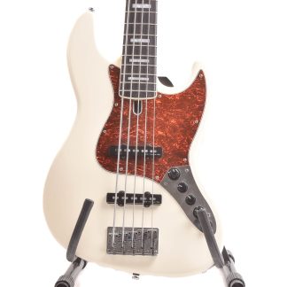 ELBAS MARCUS MILLER SIRE V7 (MÄRKEN PÅ LACKEN) MED KABEL SAFECON I MJUKT FODRAL