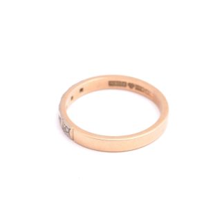 RING M 5 ÅTTKANT-SLIPADE DIAMANTER TOT. 0,05CT, 17,75MM, GRAVYR I SKENAN, TILLV. JUVEL-MAGNUS, GÖTEBOTG 1976