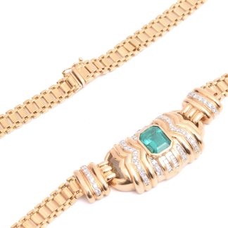 HALSSMYCKE M 60 DIAMANTER TOT. CA 0,75CT & SYNTETISK SMARAGD, 45,5CM (STÄMPLAD 750 FÖR 18K MEN HÅLLER BARA 14K)