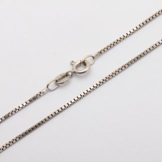 HALSKEDJA VENETIANSK, LÄNGD: 36CM, BREDD: 1MM / 18K VITGULD 2,9G - TILLV. BALESTRA, OBS! BARNSTORLEK