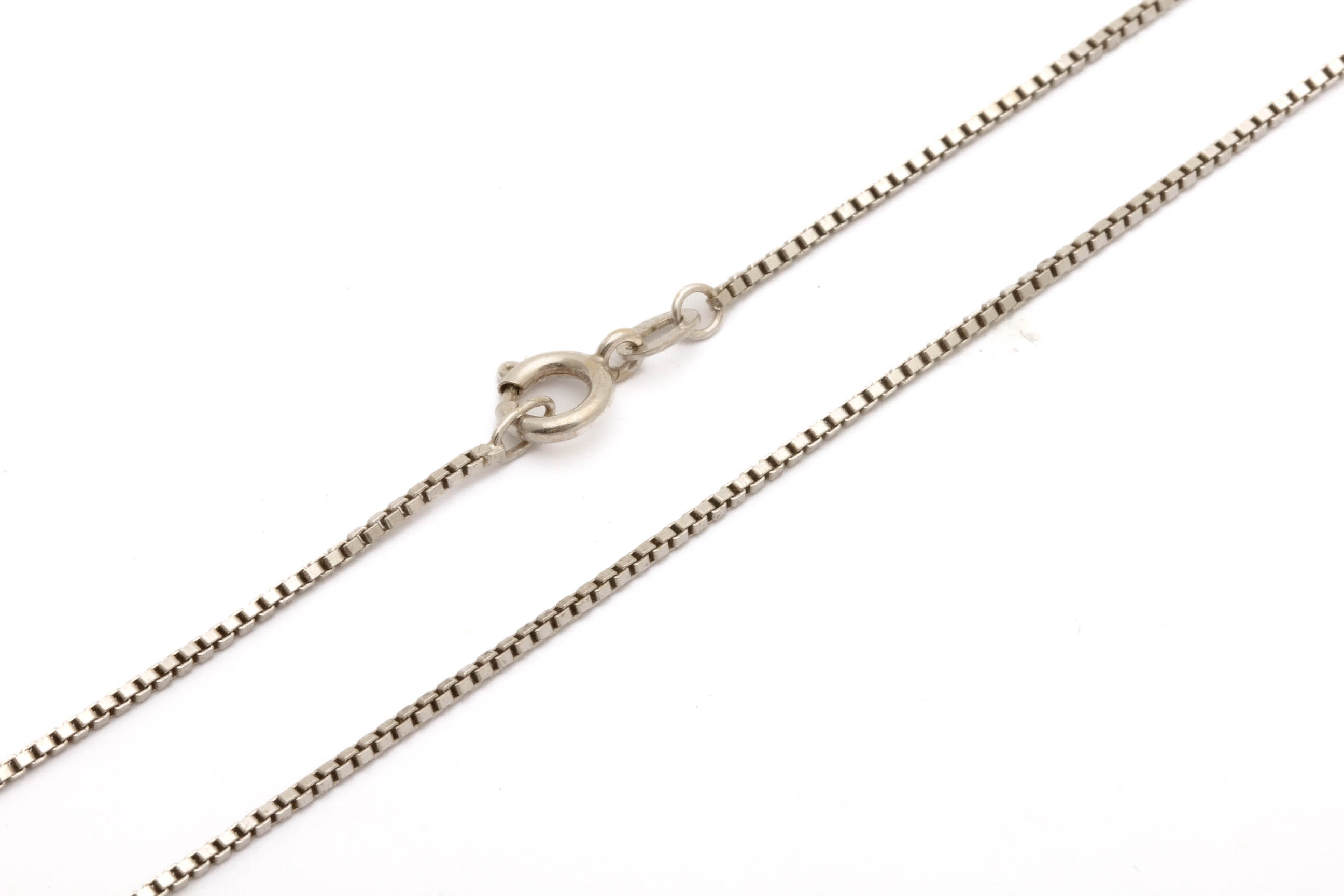 HALSKEDJA VENETIANSK, 48CM, BREDD: 1MM / 18K VITGULD 3G - SVENSK KONTROLLSTÄMPEL, OBS! BARNSTORLEK!