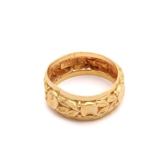 DEFEKT RING MED BUCKLOR OCH NAGG