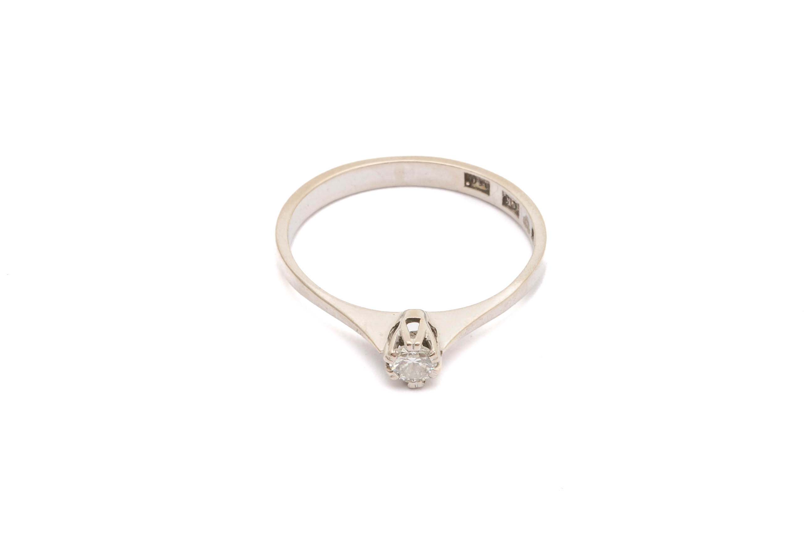 DIAMANTRING I VITGULD 0,13CT ø 17,5MM – TILLV. VARBERG 1978 - Bild 2