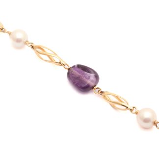 ARMBAND MED ODLADE PÄRLOR OCH AMETISTER, 18,5CM, BREDD: 4-9MM - OBS! EN AV AMETISTERNA HAR EN SPRICKA - TOTALVIKT: