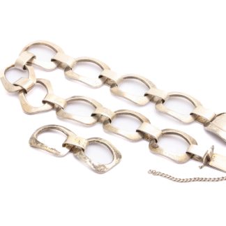 ARMBAND MED TRASIG SÄKERHETSKEDJA, 22,5CM, BREDD: 14MM - TILLV. SVERIGE 1968 - MED EXTRA LÄNK DELAR, OBS! NÅGOT REPIG