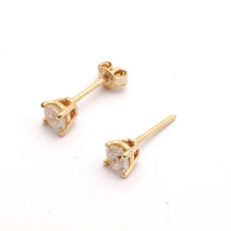 PAR ÖRHÄNGEN MED VITA PRYDNADDSSTENAR, 5x4MM - OBS! ETT LÅS SAKNAS - TOTALVIKT: