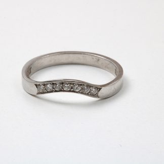 RING VITULD MED DIAMANTER 0,14CT. 17MM. TILLV, STIGBERT 1980
