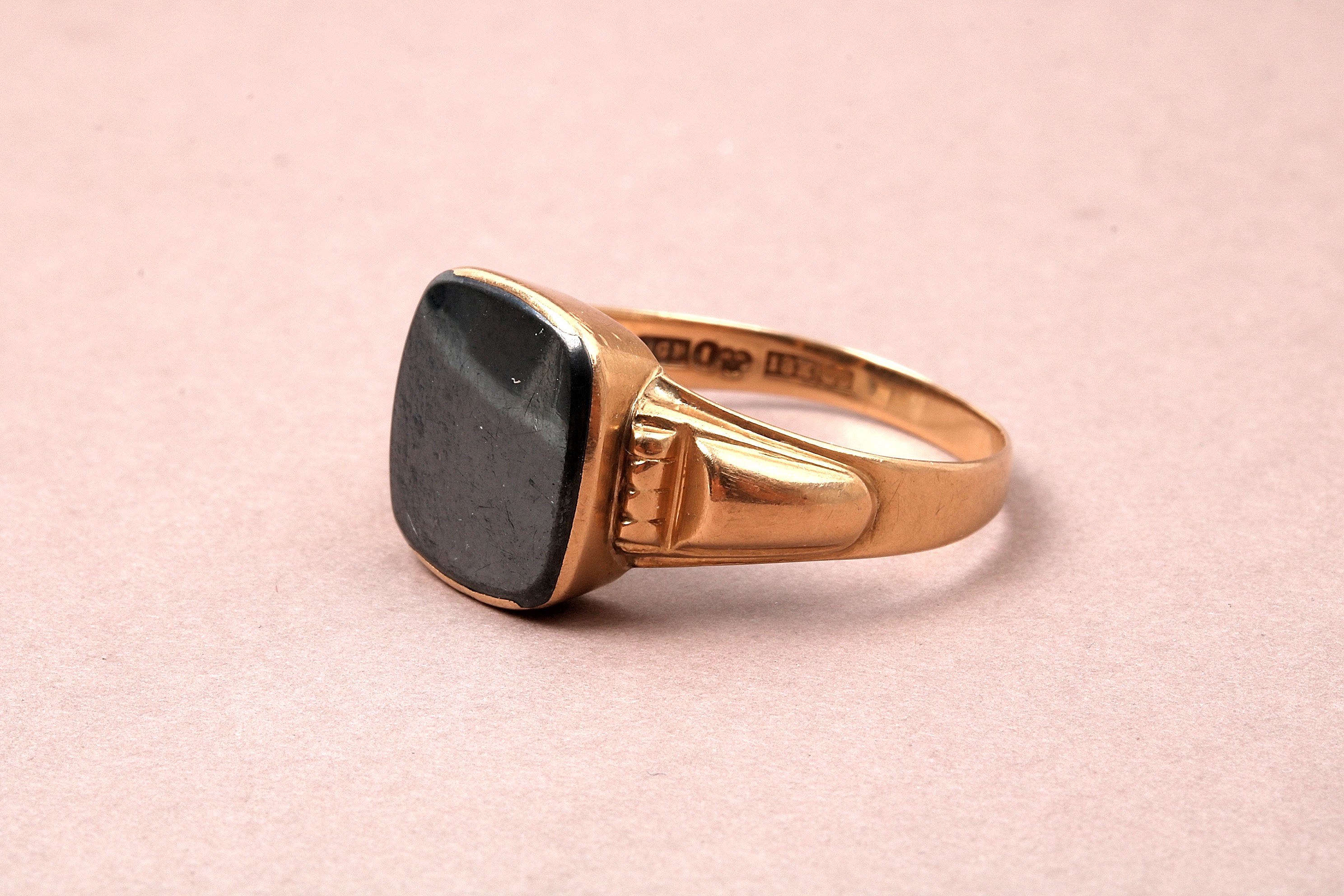 RING KL SVART HEMATIT 20 MM