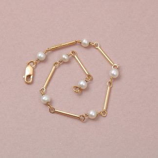 ARMLÄNK MED PÄRLOR. L. 18CM. TILLV. GULDFYND. TOTALVIKT