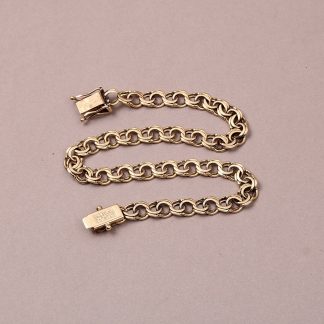 DEFEKT SMYCKE ARMLÄNK BISMARCK. KRAFTIGT SLITAGE I LÄNK. SVENSKA STÄMPLAR