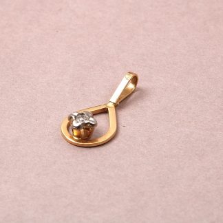 HÄNGE MED DIAMANT L. 1,6CM. SVENSKTILLVERKAD