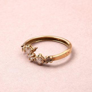 RING DEFEKT, MED SYNTETISKA STENAR TOTALVIKT