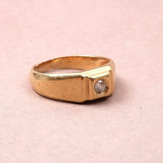 RING M STEN, BUCKLIG, 18 MM