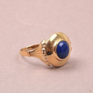 RING MED BLÅ STEN, 15,5 MM, TILLV. 1953. TOTALVIKT