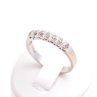 RING VITGULD M 7 ÅTTKANT-SLIPADE DIAMANTER TOT. 0,05CT, 18MM, TILLV. GULDFYND (SKENAN EVENTUELLT I BEHOV AV ATT RODIERAS OM)