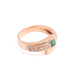 RING M VITA SYNTETISKA STENAR & SMARAGD (NAGG & SPRICKOR) 17,5MM