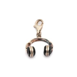 HÄNGE HEADSET / HÖRLURAR MED EMALJ DETALJER 29x17MM - TILLV. GULDFYNDGRUPPEN