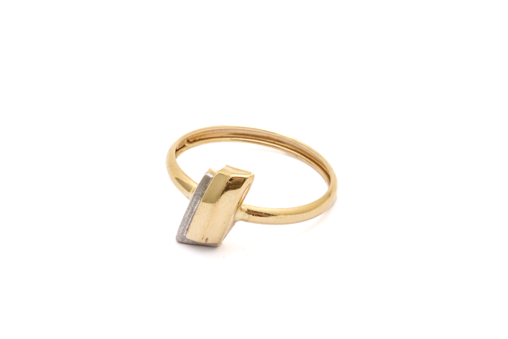 RING MED VITGULDSETALJ ø 18,75MM