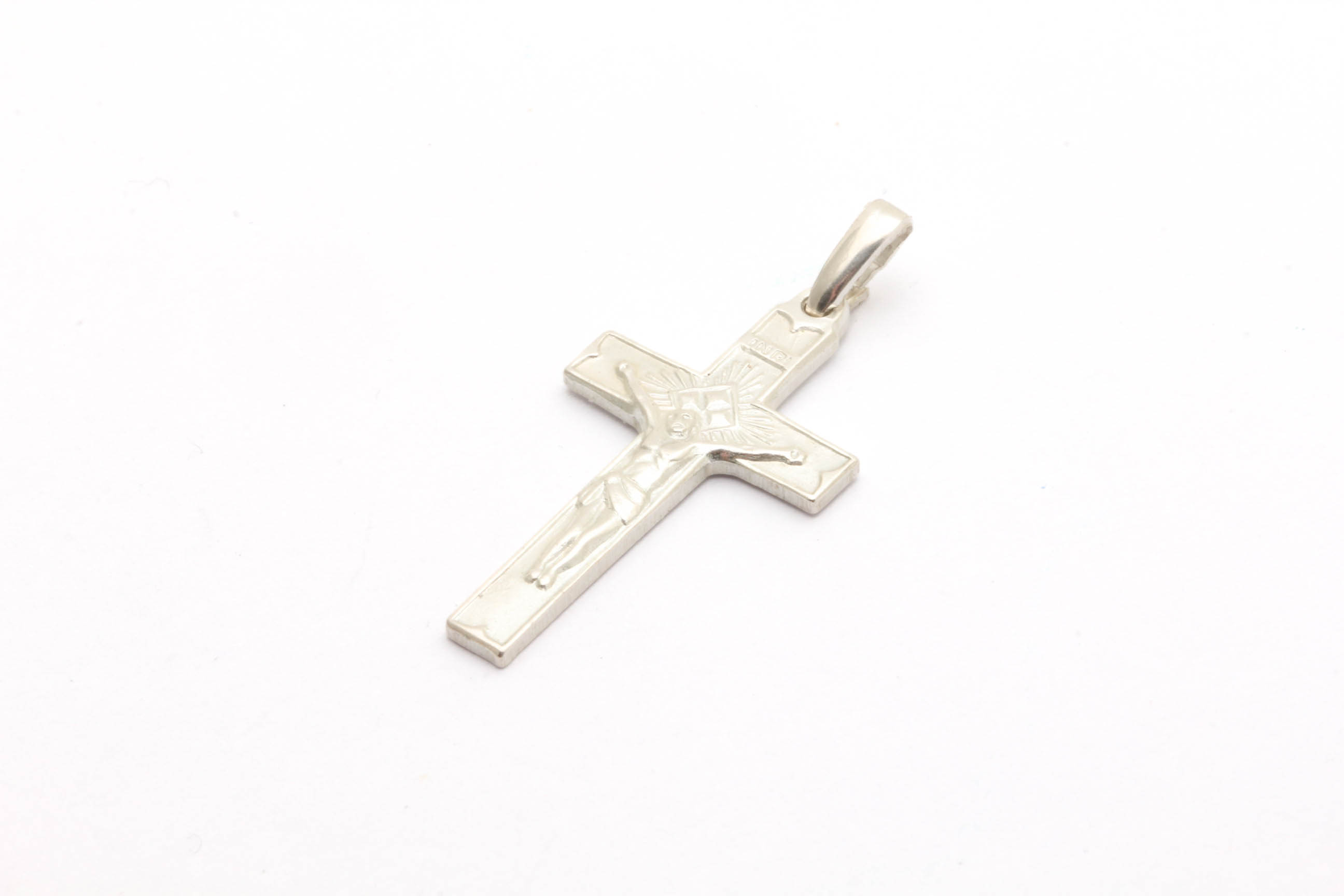 HÄNGE KRUCIFIX 30x14MM
