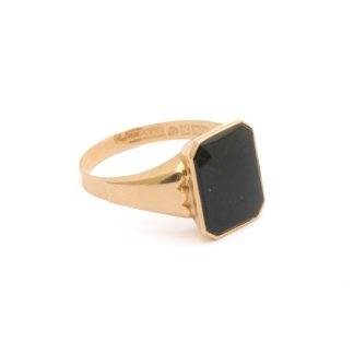 KLACKRING MED SVART ONYX ø 20,5MM - TILLV. KÖPING 1967 - VIKT INKL STEN: