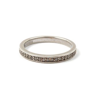 RING I SILVER MED STENAR, 16,75 MM. TILLV. GULDFYND