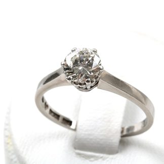 RING VG MED DIAMANT,CA 0,70 CT, CRYSTAL. MINDRE NAGG VID RONDIST.  17 MM. SVENSKTILLVERKAD