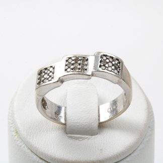 RING MED DIAMANTER, 19 MM. SLITAGE