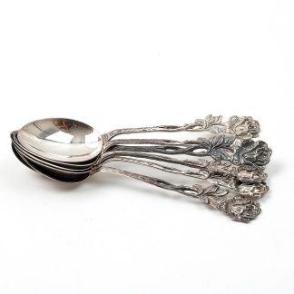 6 DESSERTSKEDAR ROSEN