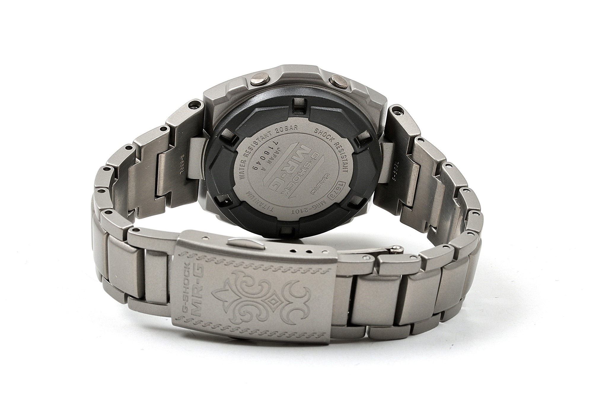 ARMBANDSUR CASIO G-SHOCK MRG.210 TITAN. 43MM. ORIGINAL ETUI SAMT YTTERLÅDA - Bild 2