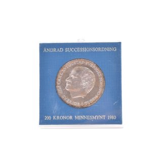 MINNESMYNT SILVER 200:- SVERIGE 1980 "ÄNDRAD SUCCESSIONSORDNING" I ORIG PLAST-ETUI