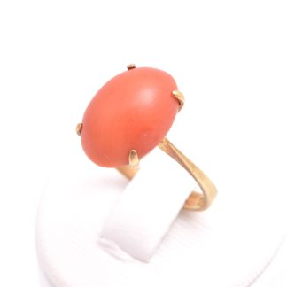 RING M CABOCHON-SLIPAD KORALL, 16,5MM