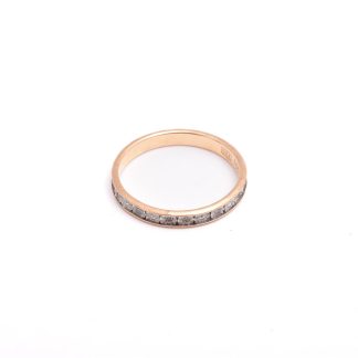 RING M ÅTTKANT-SLIPADE DIAMANTER, 15MM (SPRICKA I GULDET) TILLV. GULDFYND