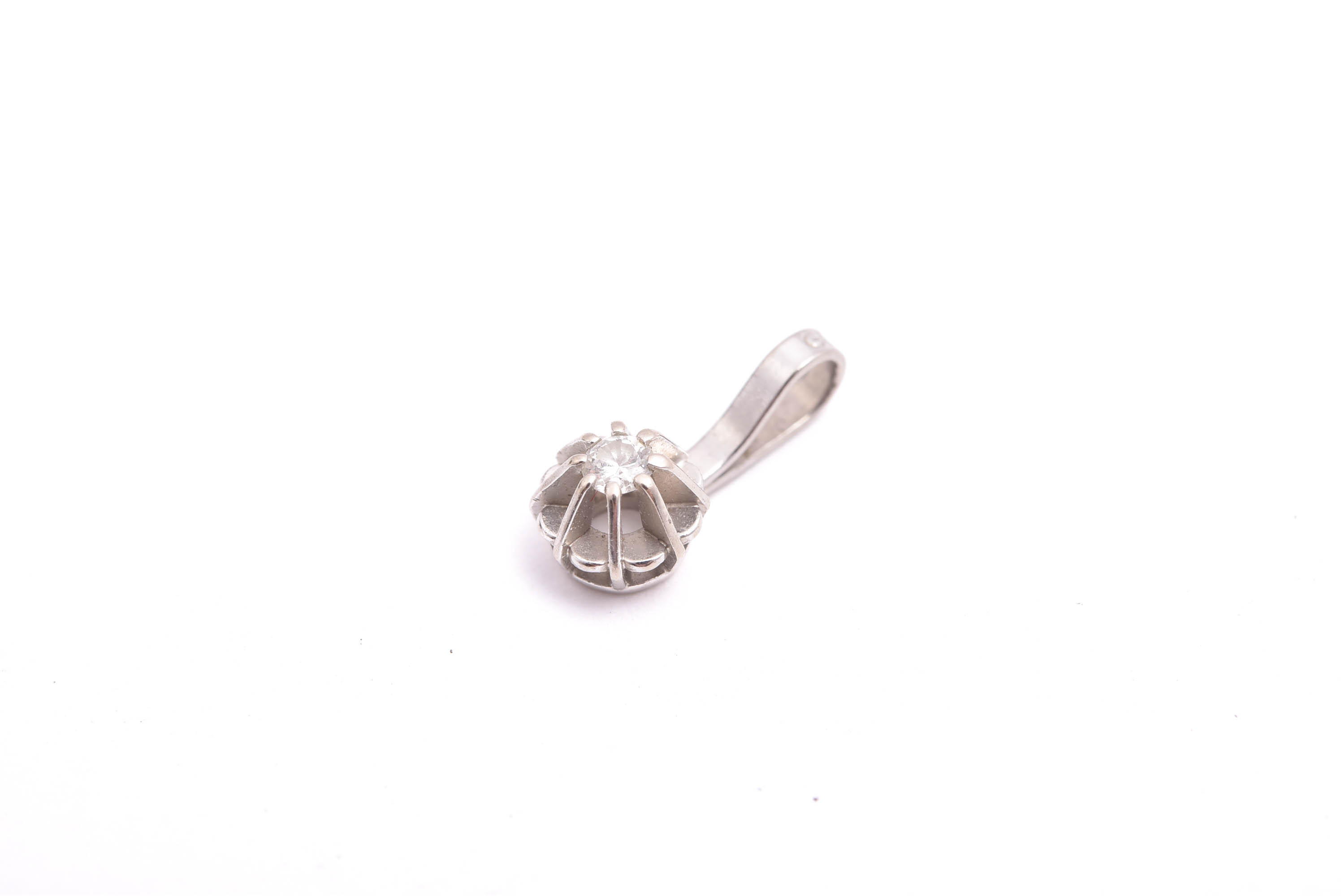 HÄNGE VITGULD M BRILJANT-SLIPAD DIAMANT 0,03CT, 1,1CM, TILLV. GULDFYND
