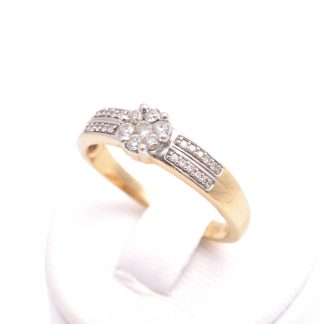 RING M 27 DIAMANTER TOT. 0,25CT WESSELTON, 18MM, TILLV. GULDFYND, REK. NYPRIS: 16998:-
