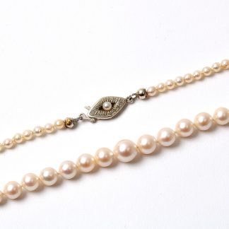 PÄRLCOLLIER, 46CM. PÄRLOR ø7MM-3MM. 18K I LÅS