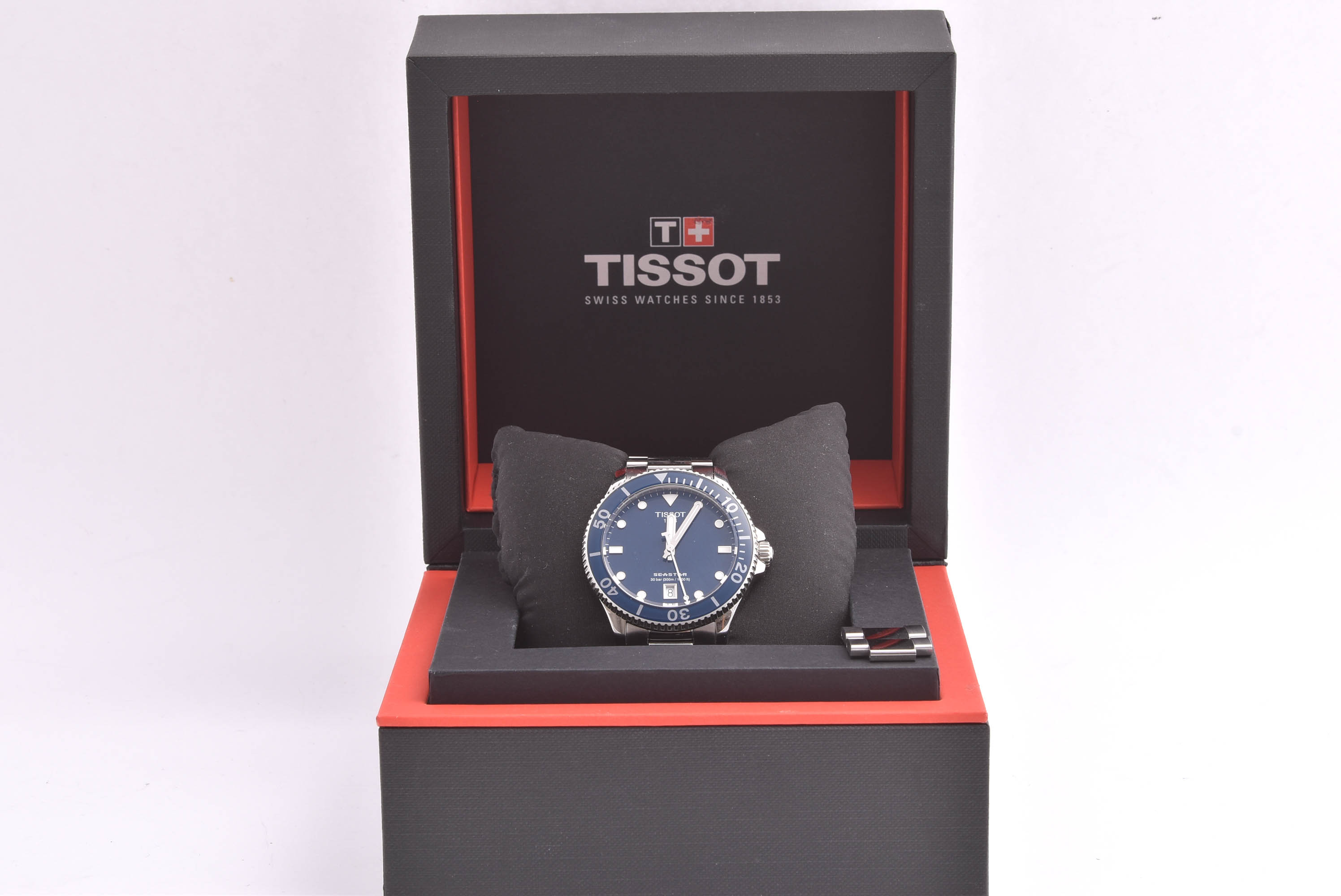 HERRUR TISSOT SEASTAR 300M Q 40MM, MODELL: T120410A M CERT (EJ IFYLLT) MANUAL & EXTRA LÄNKBITAR I ORIG ETUI, REK. NYPRIS: 5695:- - Bild 3