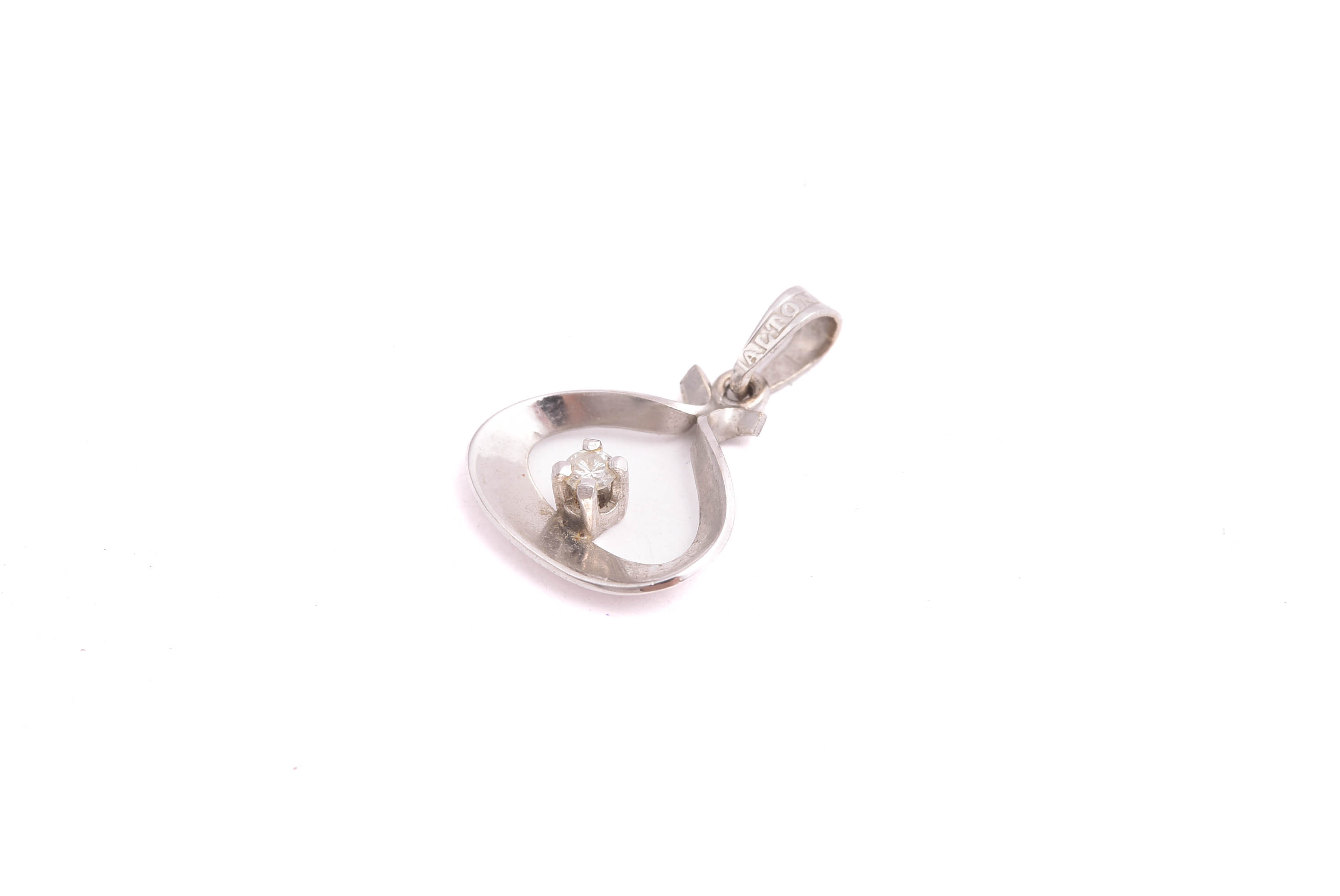 HÄNGE VITGULD HJÄRTA M BRILJANT-SLIPAD DIAMANT CA 0,03CT, 1,7CM INKL ÖGLAN, TILLV: ALTON GULD, FALKÖPING - Bild 2