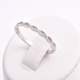 RING VITGULD M 16 DIAMANTER TOT. 0,05CT WSi, 16,75MM, TILLV GULDFYND, REK. NYPRIS: 6998:- (OBS!! STÄMPLAR SAKNAS PÅ GRUND AV FÖRMINSKNING AV STORLEK)