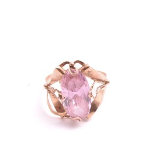 RING M ROSA SYNTETISK STEN, 17MM (GULDET BUCKLIGT)