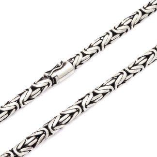 DEFEKT SILVERHALSBAND KEJSAR, LÅSET STÄNGER EJ ORDENTLIGT, 62CM