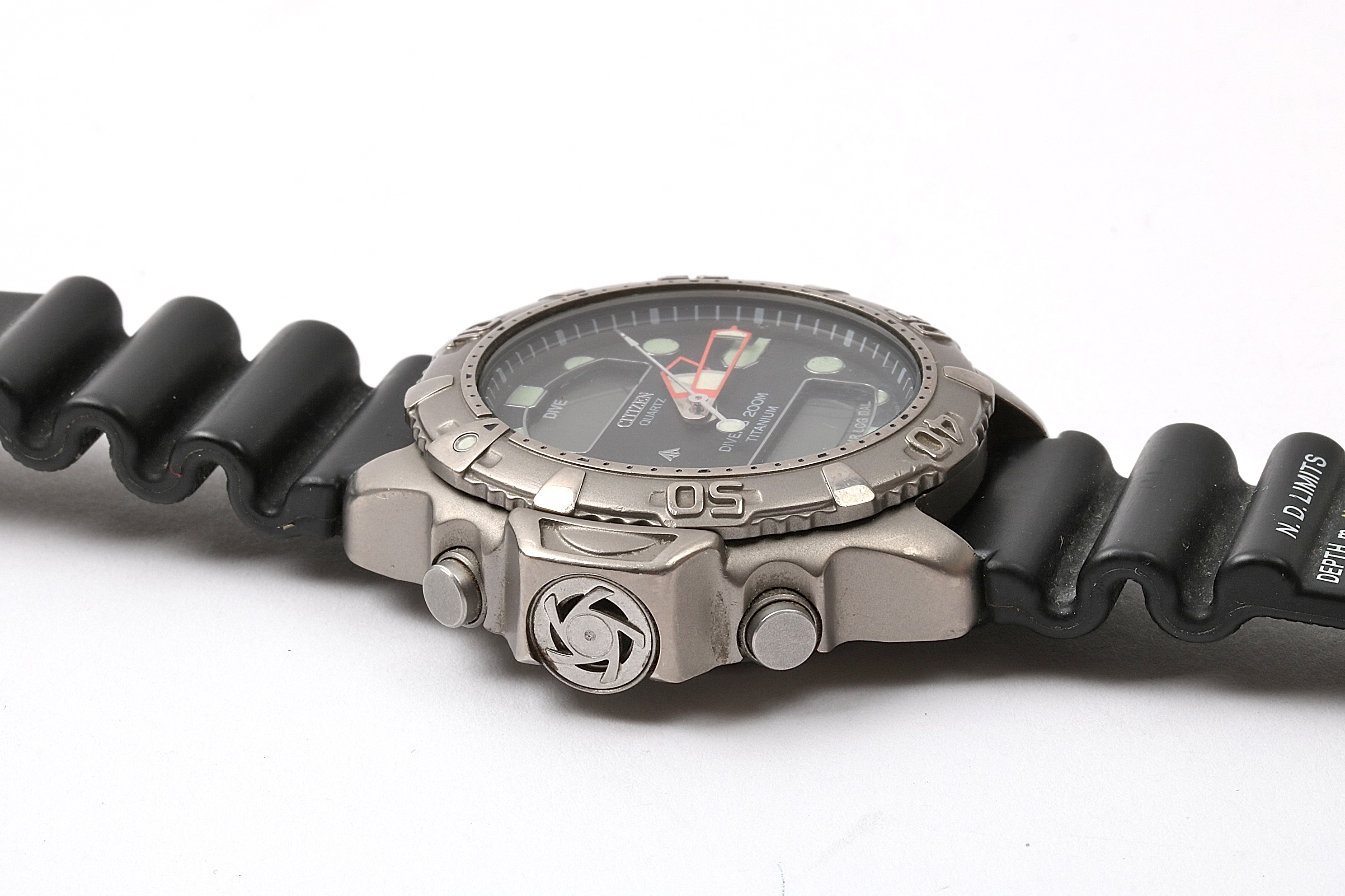 CITIZEN PROMASTER AQUALAND TITANIUM. 43MM. I BEHOV AV BATTERIBYTE - Bild 4