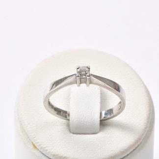 RING VITGULD MED DIAMANT 0,08CT. 17,25MM. TILLV. STIGBERT