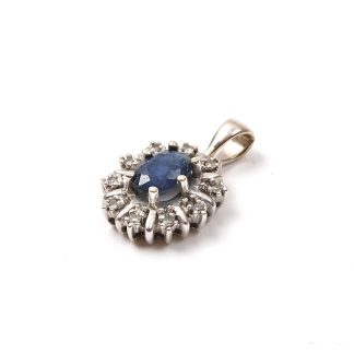 HÄNGE VITGULD MED DIAMANTER OCH SAFIR, L. 1,7CM TILLV, GULDFYND