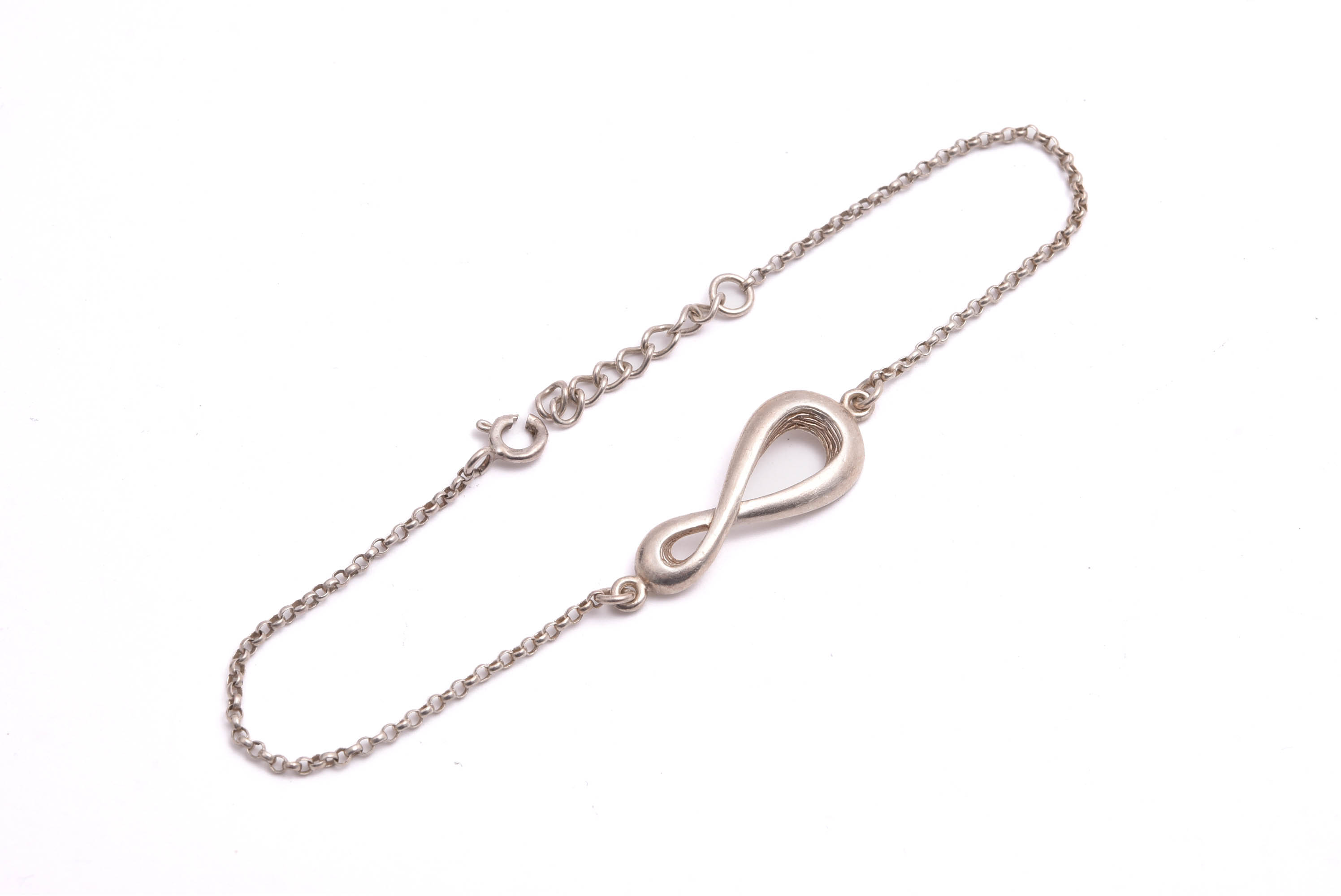 ARMLÄNK SILVER M EVIGHETSTECKEN 17,5-19,5CM (OBS!! LÅSET DEFEKT MEN LÄTT ATT BYTA UT) - Bild 2