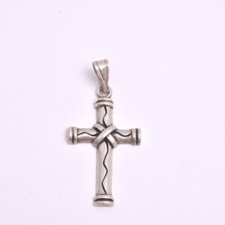 HÄNGE SILVER KORS, 4,7CM INKL ÖGLAN, TILLV. GULDFYND