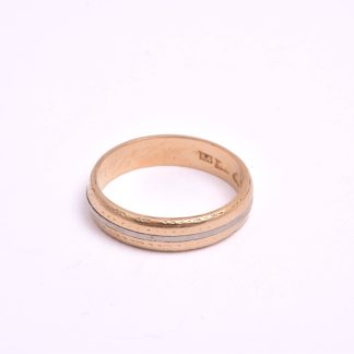 EXAMENSRING (RÖTT & VITT GULD) M GRAVYR, 21MM, SVENSKA STÄMPLAR, TILLV. 1947