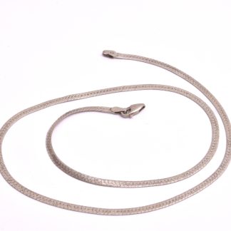 HALSKEDJA SILVER 49,5CM (RINGEN VID LÅSET SAKNAS, KEDJAN BUCKLIG)